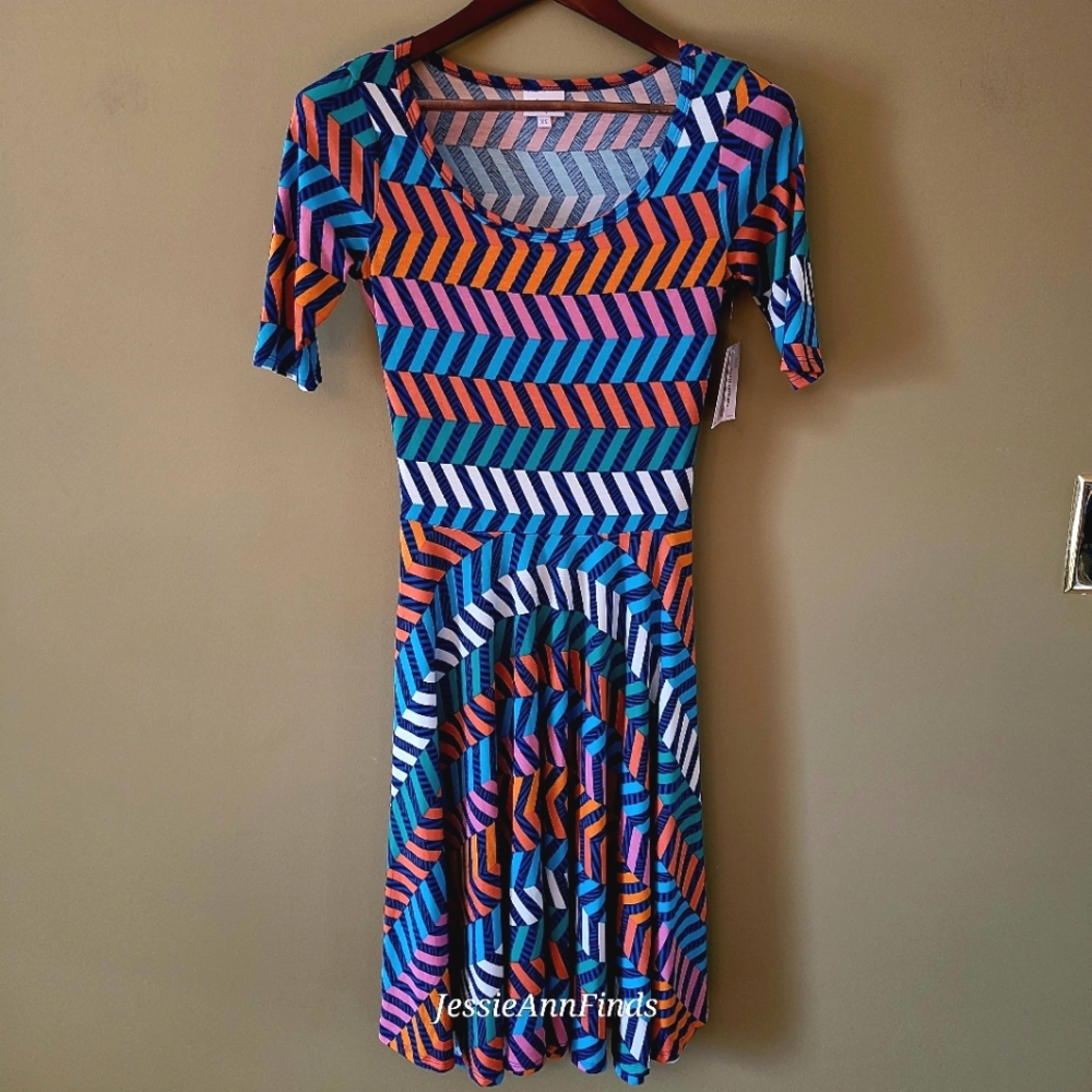 NWT LuLaRoe Colorful Orange Blue Chevron Nicole Midi Dress Size XS